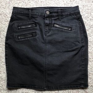 Banana Republic Black Skirt